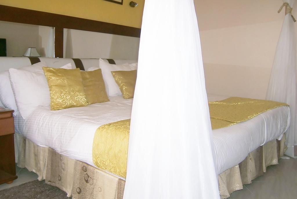 Milimani Holiday Resort Kisumu Room photo